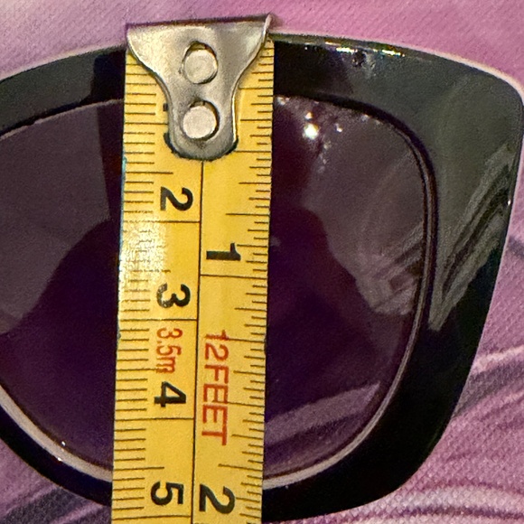 Sunglasses Lauren Conrad light pink and black oversized - Picture 10 of 12